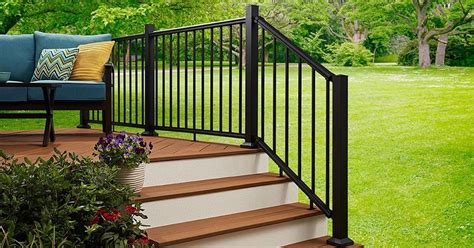 How To Choose The Right Deck Railing Design